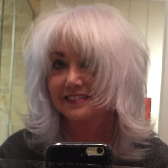 Meet your Posher, Jeanne - Picture 1 of 1